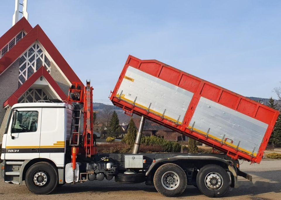 Самосвал Mercedes-Benz Actros 1831 Wywrotka 6x2 / Kiper + HDS Stan * BDB *: фото 8