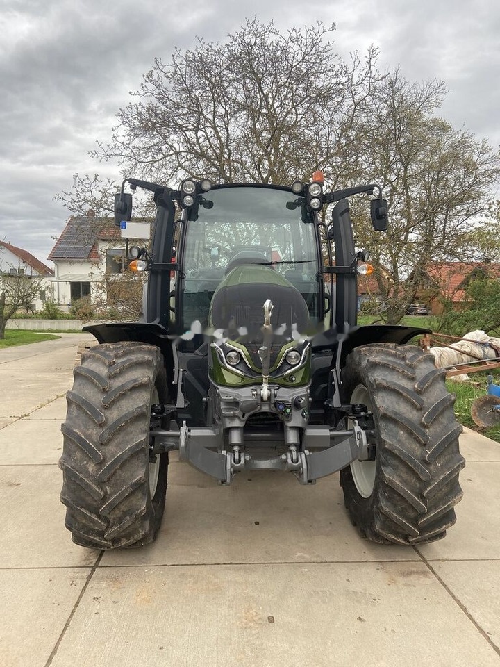 Трактор Valtra G135 Active: фото 8