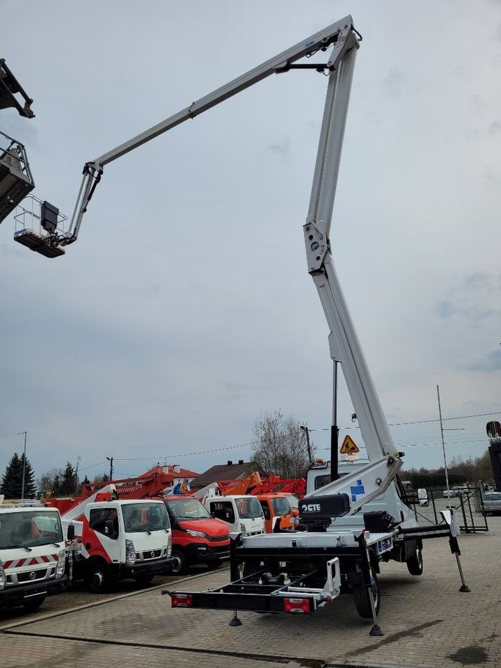 Грузовик с подъемником CTE ZED 23.3 JH - 23m Iveco 35S12 - bucket truck boom: фото 18