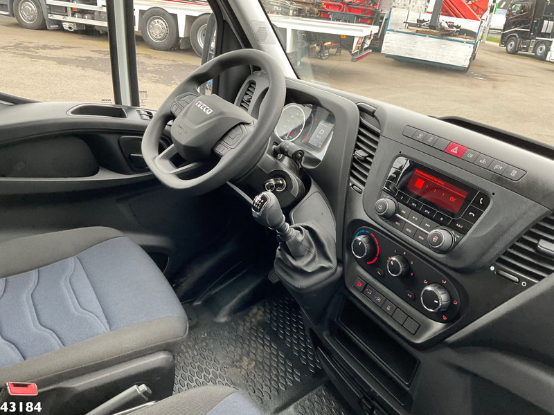 Грузовик с закрытым кузовом Iveco Daily 35C16 2.3 met laadklep: фото 14