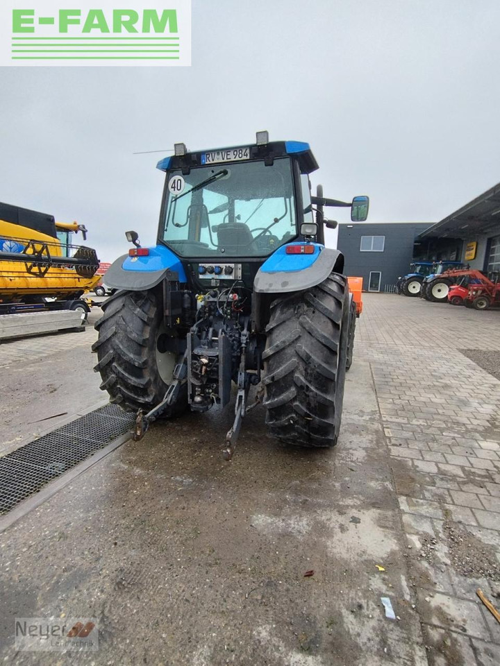 Трактор New Holland tm 125: фото 6