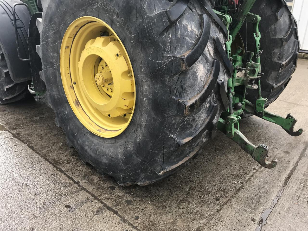 Трактор John Deere 7930: фото 12