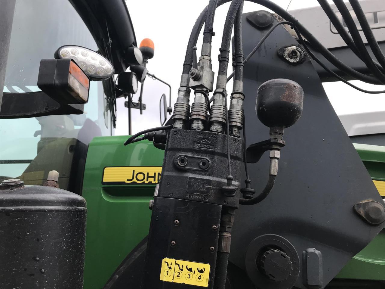 Трактор John Deere 7930: фото 7