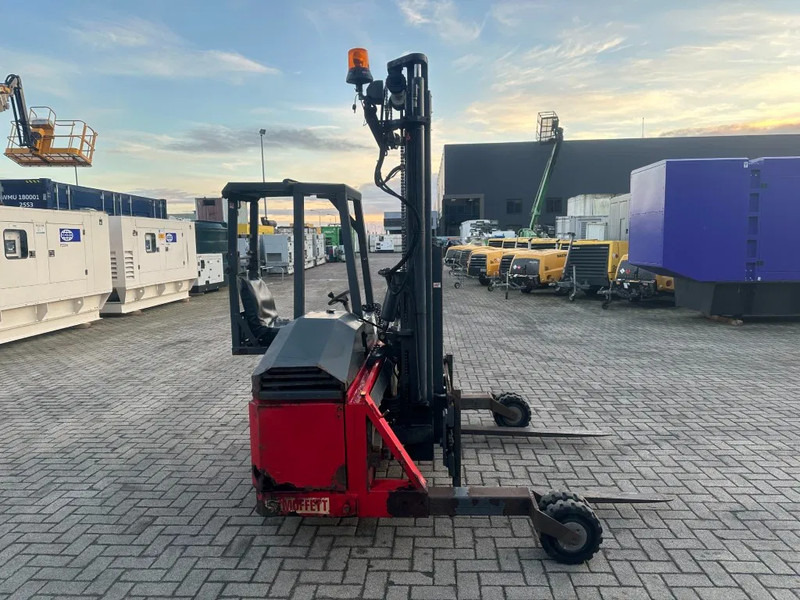 Мобильный вилочный погрузчик Moffett M4 20.1 Kubota Diesel Kooiaap 2 ton Sideshift Positioner Meeneemheftruck: фото 10