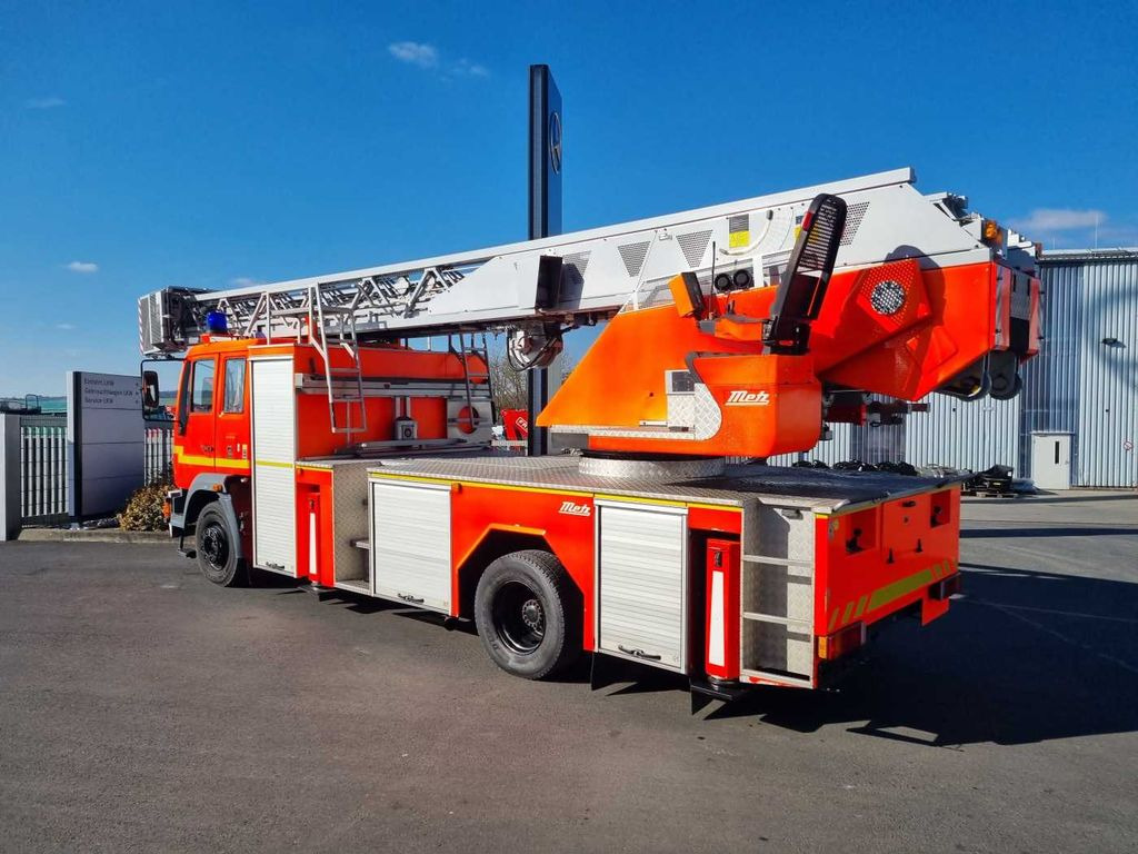 Автоманипулятор MAN 15.284LC Metz DLK 23-12 Feuerwehr Drehleiter: фото 6