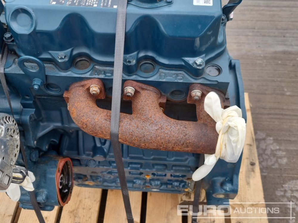 Двигатель Kubota 3 Cylinder Engine: фото 6