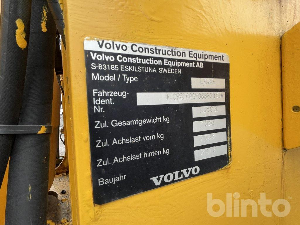 Колёсный погрузчик Volvo L60G: фото 24